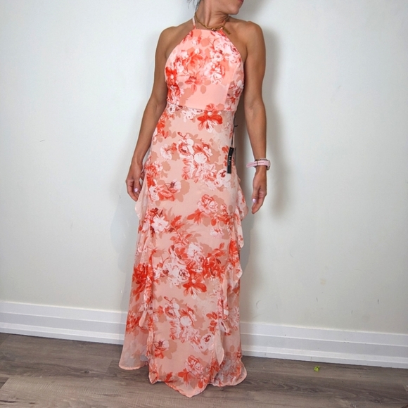 Lulus Dresses & Skirts - LULUS pink and floral maxi dress NWT